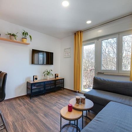 Apartment Niksa プーラ エクステリア 写真